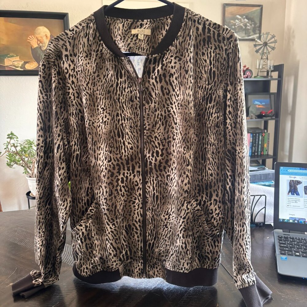 Kori America Womens Leopard Jacket